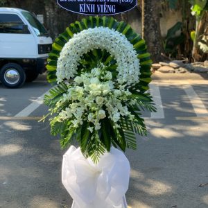 vòng hoa đám tang trà vinh