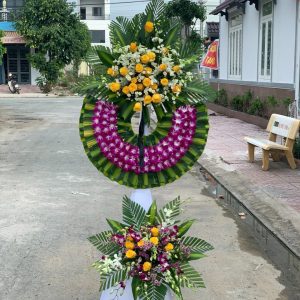 hoa đám tang phạm ngũ lão